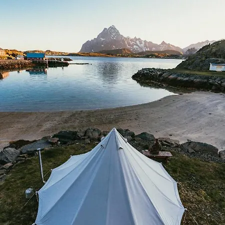 Feriepark Skarungen - Hotel, And Kabelvåg