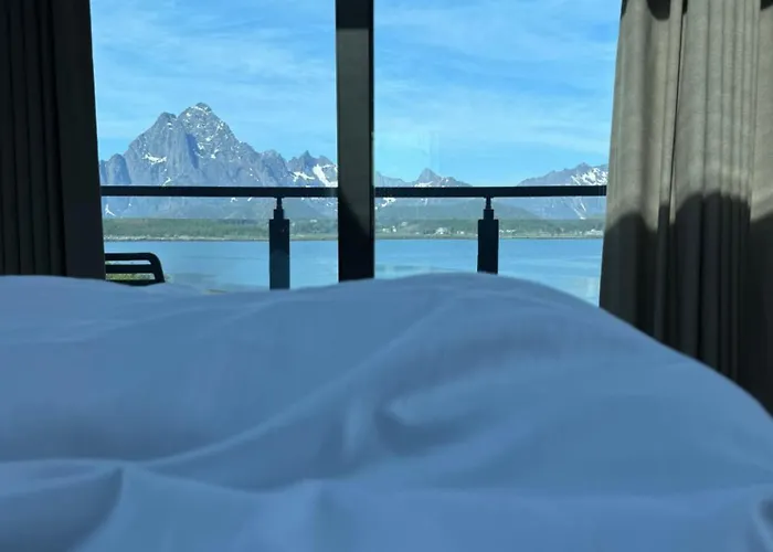 Skarungen - Hotel, And Kabelvåg